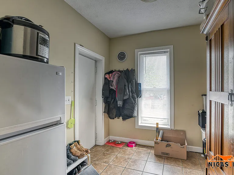 245 Collins Ave — Photo 13
