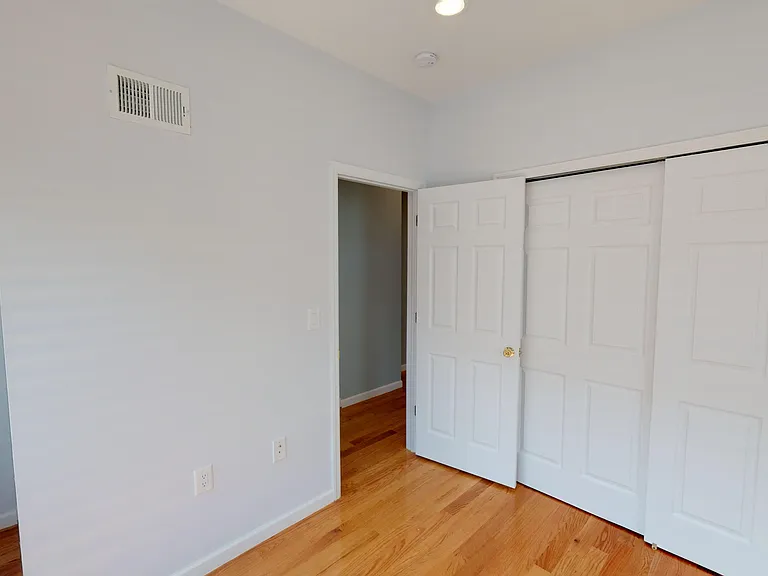 336 Forrest St #1 — Photo 3