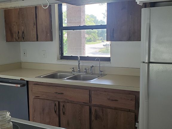3rd image of 1207 Pagano Ct
