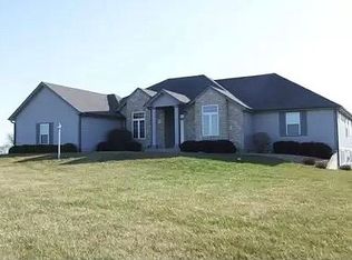 5118 SW Greenridge Rd, Topeka, KS 66610