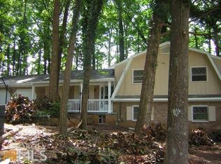 4085 Elmscourt Dr, Stone Mountain, GA 30083