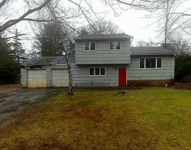 2 N WASHINGTON VALLEY RD- FRONT