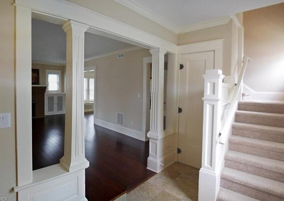 4th image of 1922 6th St