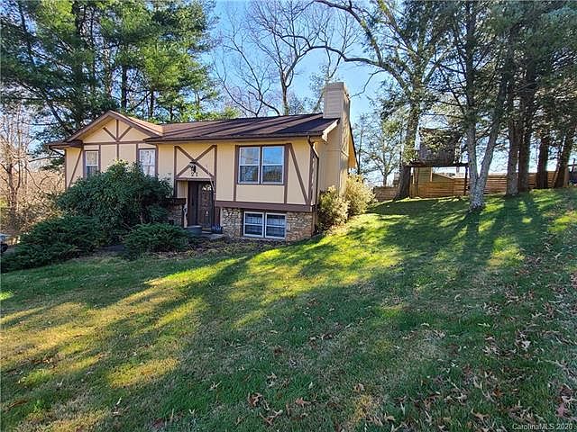 1st image of 21 Fieldstone Ct