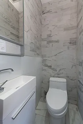 Rented by Bold New York | media 13