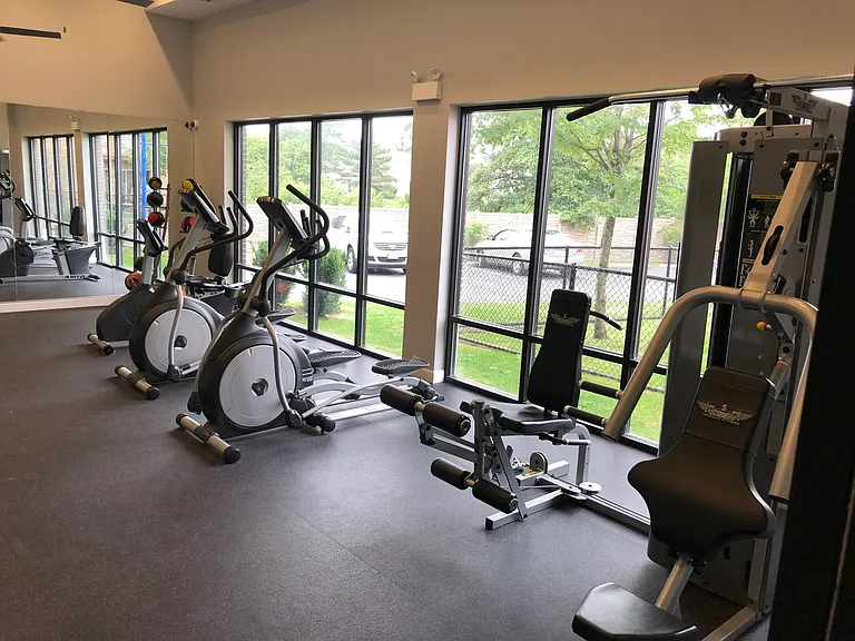 Enclave at Hoffman Estates — Photo 30