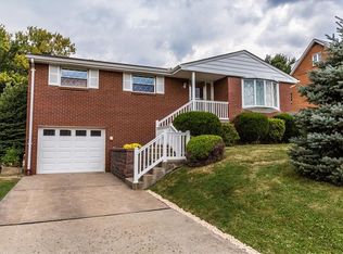 209 N Vireo Dr, Mc Kees Rocks, PA