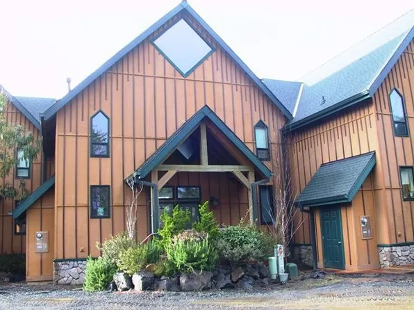 3420 NW Oceanview Dr #C, Newport, OR 97365