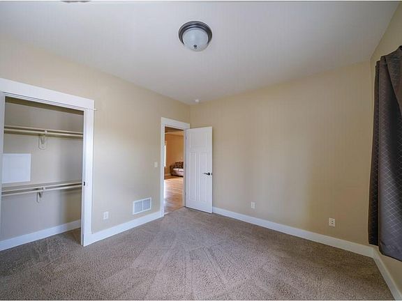 4th image of 3361 S 28th Ave