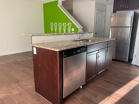 5th image of 1407 26th Ave NW