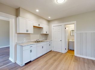7701 Dercum Rd #69274600, Cleveland, OH 44105