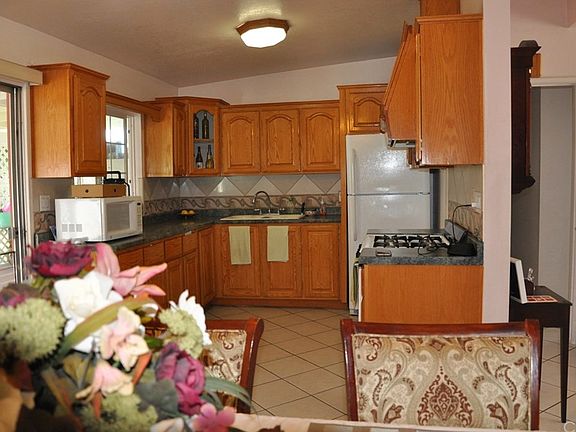 4th image of 8334 Mango Way