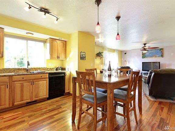 5th image of 5419 64th Ave NE