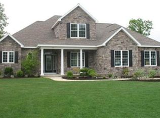 315 Danielle Dr, Guilderland, NY 12084