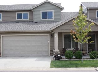 2803 E Indigo Pl, Sioux Falls, SD 57108