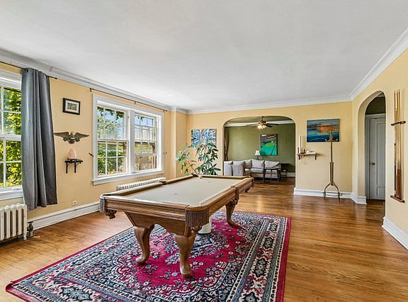 2nd image of 821 Brummel St APT 3