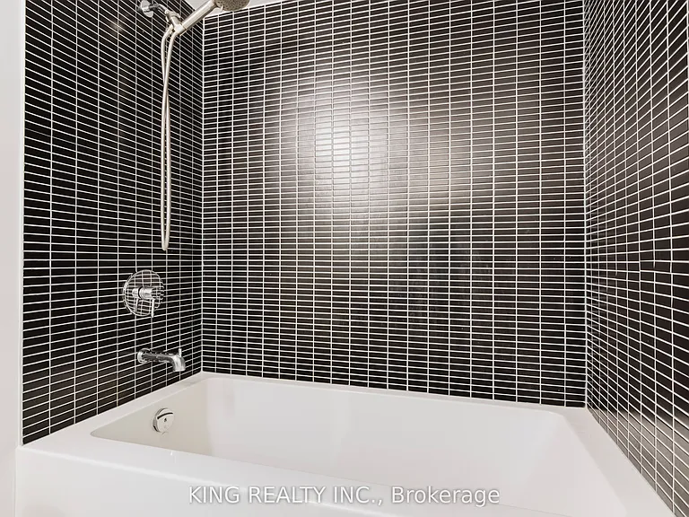 1 Jarvis St #531 — Photo 41
