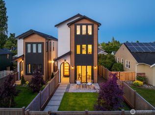 7528 30th Ave NW, Seattle, WA