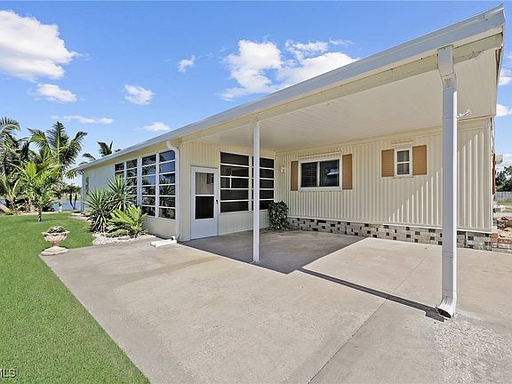 3rd image of 3159 Indian Village Ln