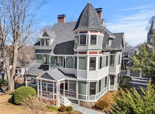 44 Putnam St, Newton, MA 02465