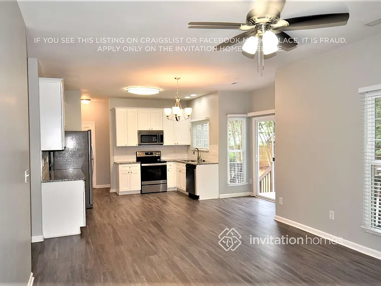 1101 Arbor Greene Dr — Photo 6