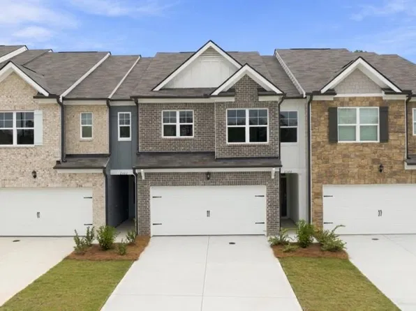 2366 Carlton Pkwy, Douglasville, GA 30135
