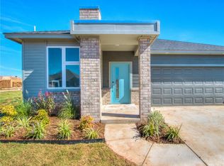 10709 NW 18th St, Yukon, OK 73099