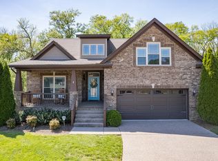 3021 Foust Dr, Spring Hill, TN 37174