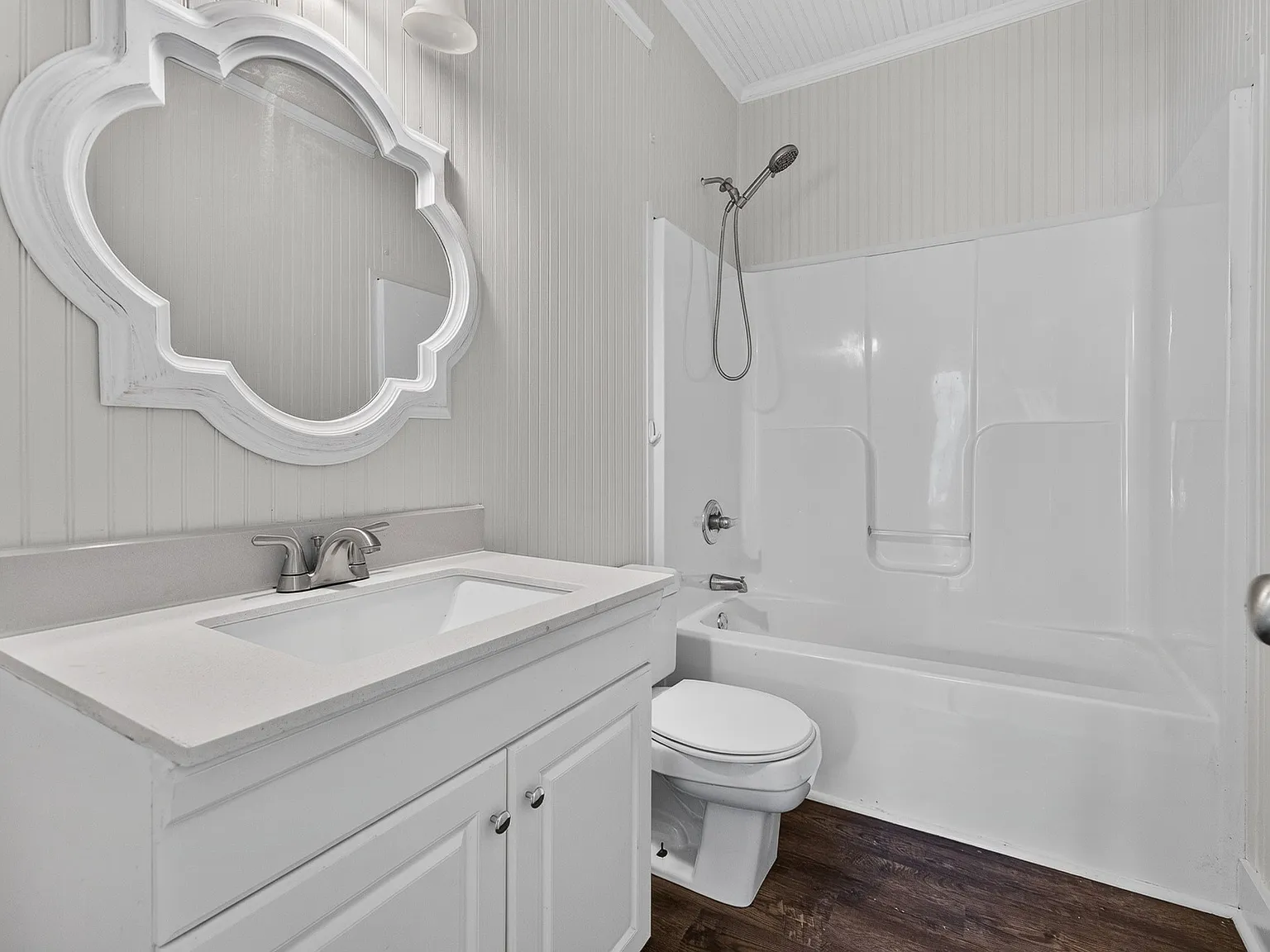2 bed, 1080 sqft, $1,000 — Photo 4
