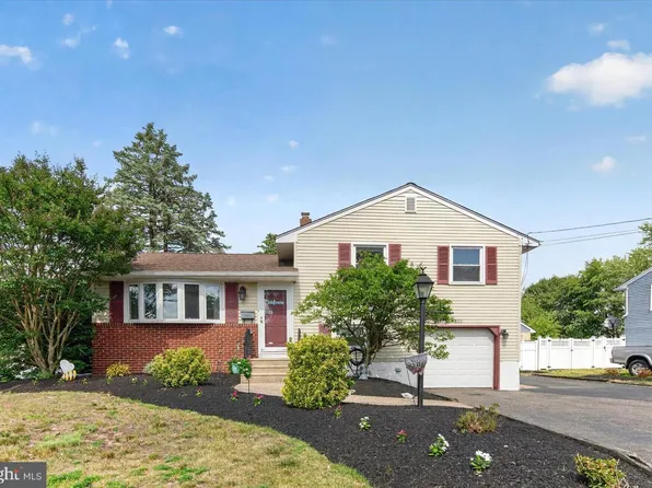 803 Devon Rd, Riverside, NJ 08075