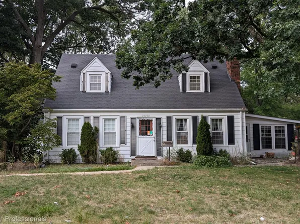 31478 Rosslyn Ave, Garden City, MI 48135