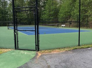 1419 Lakeside Rd, Hiawassee, GA 30546