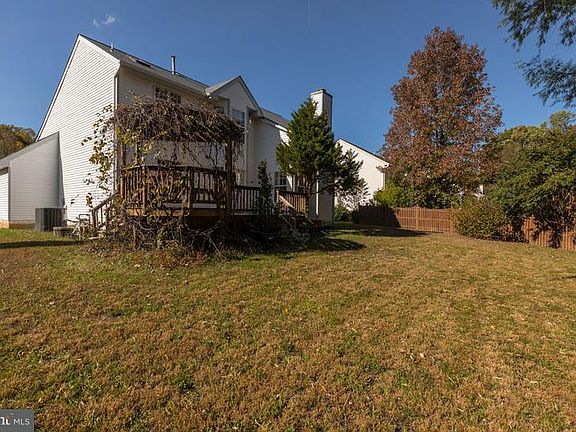 3rd image of 4 Wexwood Ct