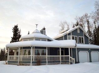 423 Crestmont Dr, Fairbanks, AK 99709