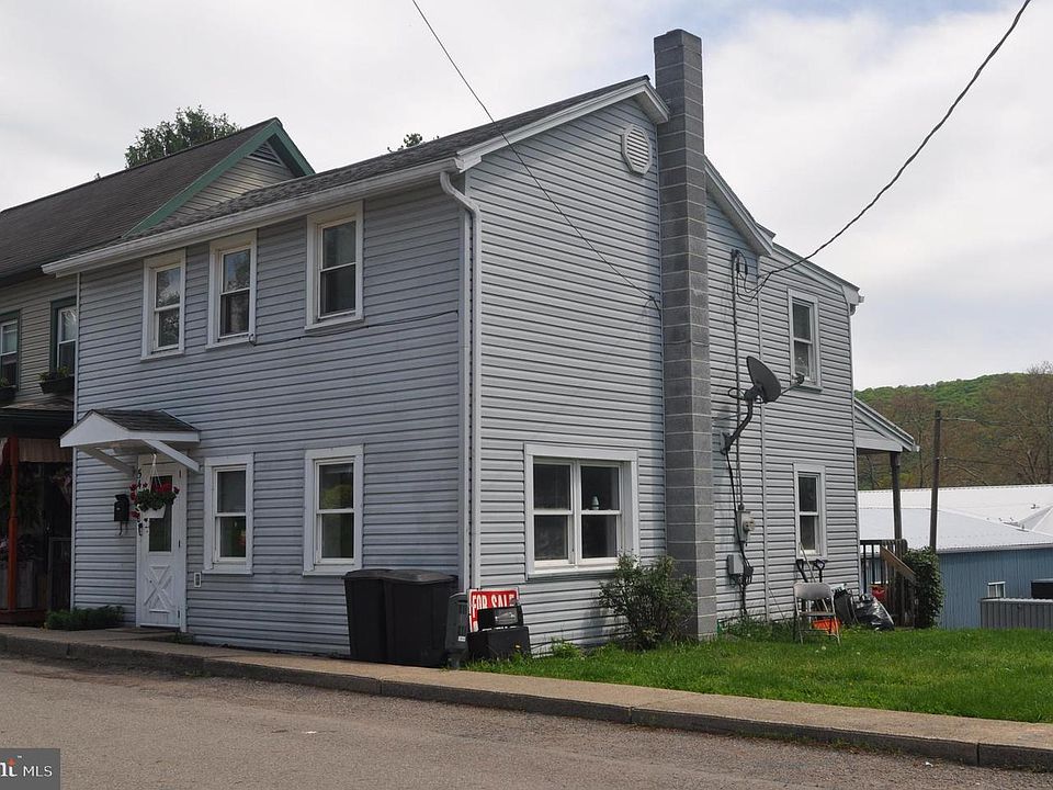 1st image of 540 Moore St