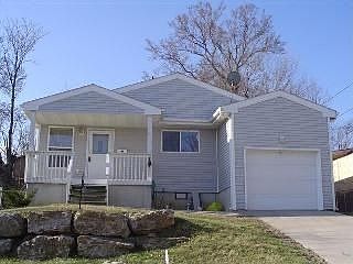 1st image of 2815 W 41st Ave