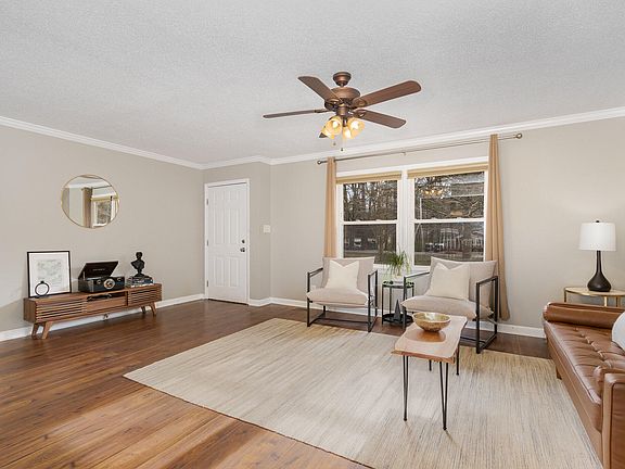 4th image of 2630 Ardsley Dr