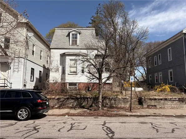 73 Laban St, Providence, RI 02909