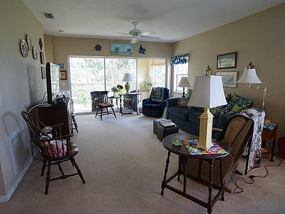 5th image of 19325 Water Oak Dr #F
