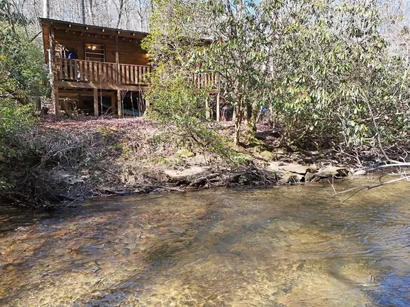 150 Donna Lee Ln, Mineral Bluff, GA 30559