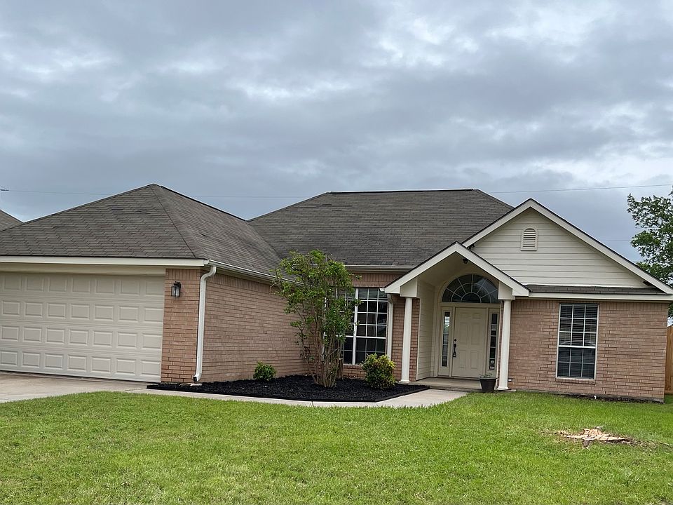 1st image of 5005 Warwicke Dr