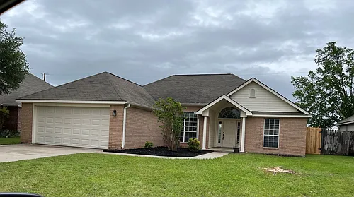 5005 Warwicke Dr Photo 1