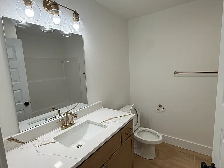 2060 E 129th Pl S — Photo 22