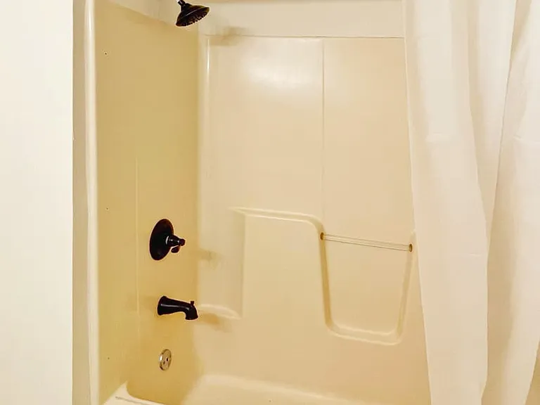 11 Clarion Ln — Photo 10