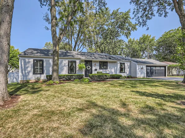 225 W Washington St, Itasca, IL 60143