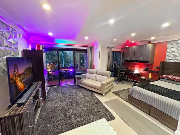 950 N Kings Rd Unit 268, West Hollywood, CA 90069