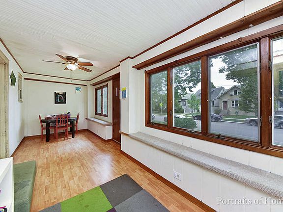 2nd image of 833 S East Ave
