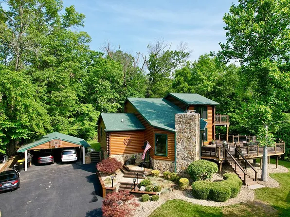 3750 E Cleve Butcher Ct, Bloomington, IN 47401