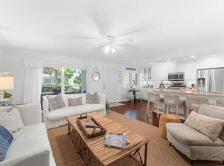 380 4th Ave S #380, Naples, FL 34102
