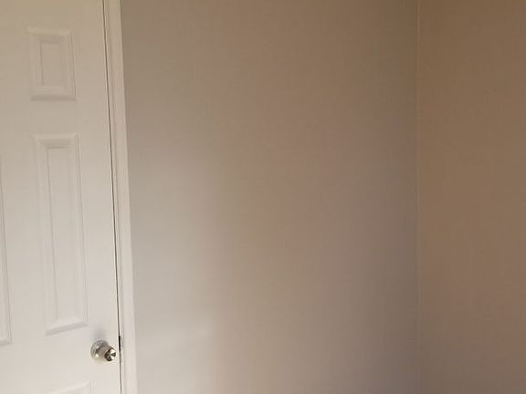 2nd image of 4823 Rosalie St